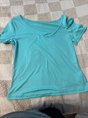 SHEIN Aqua Blue Short Sleeve Scoop Neck Tee